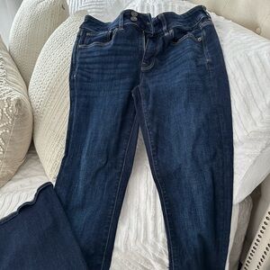 Women's Dark Blue Jeans